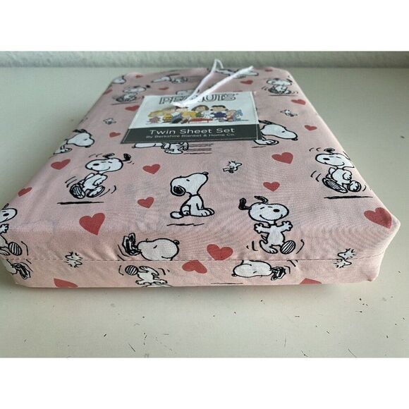 4 Pc Peanuts Snoopy Hearts Pink Valentines Day TWIN Size Sheet Set Soft NEW - Picture 12 of 13
